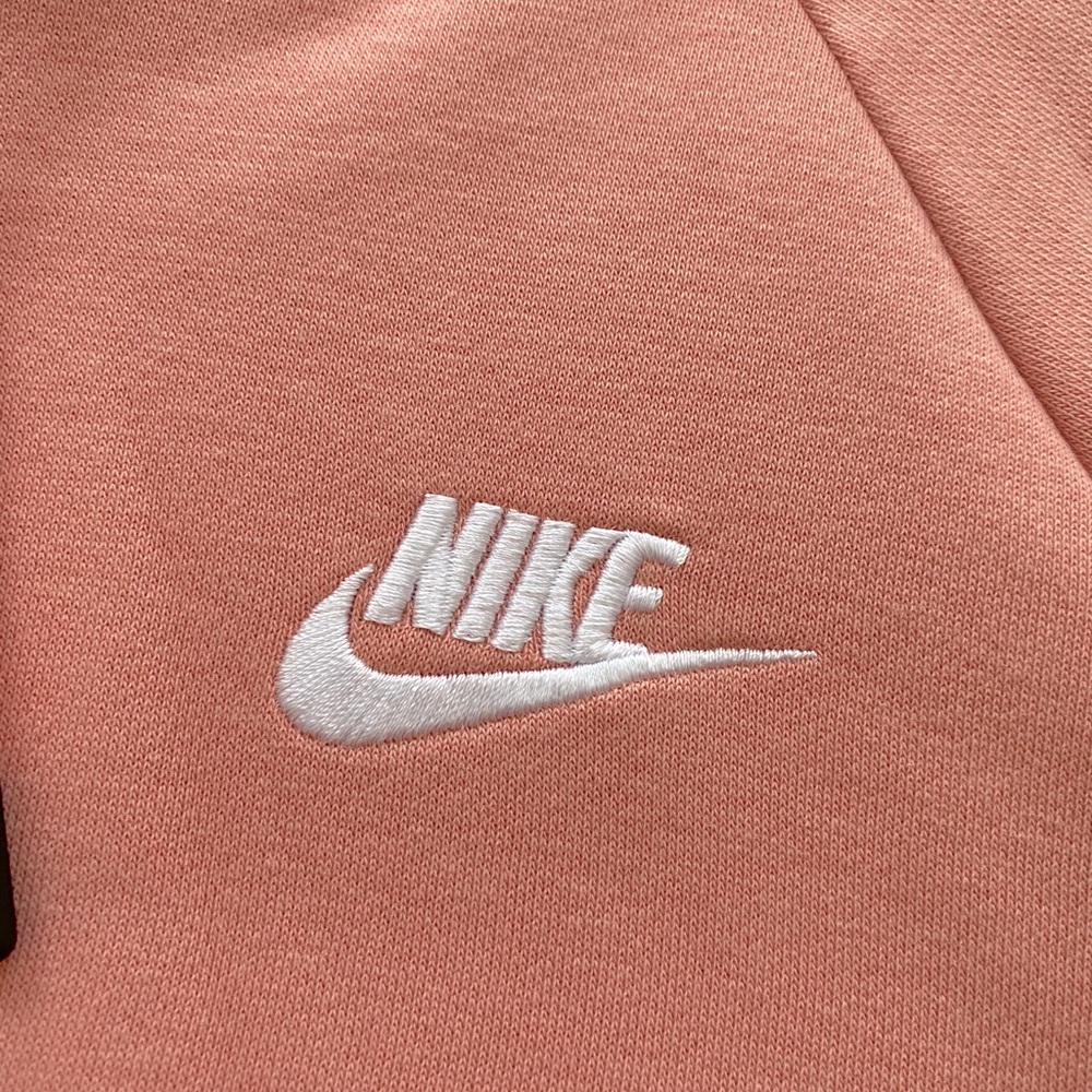 Nike Hoodie - Picture 1 of 7